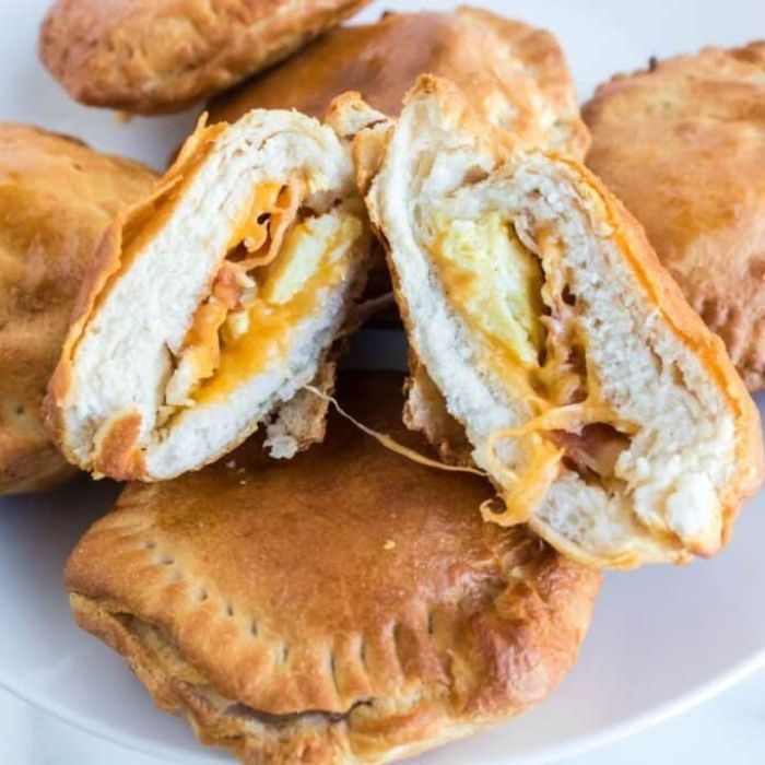 Air Fryer Breakfast Bombs
