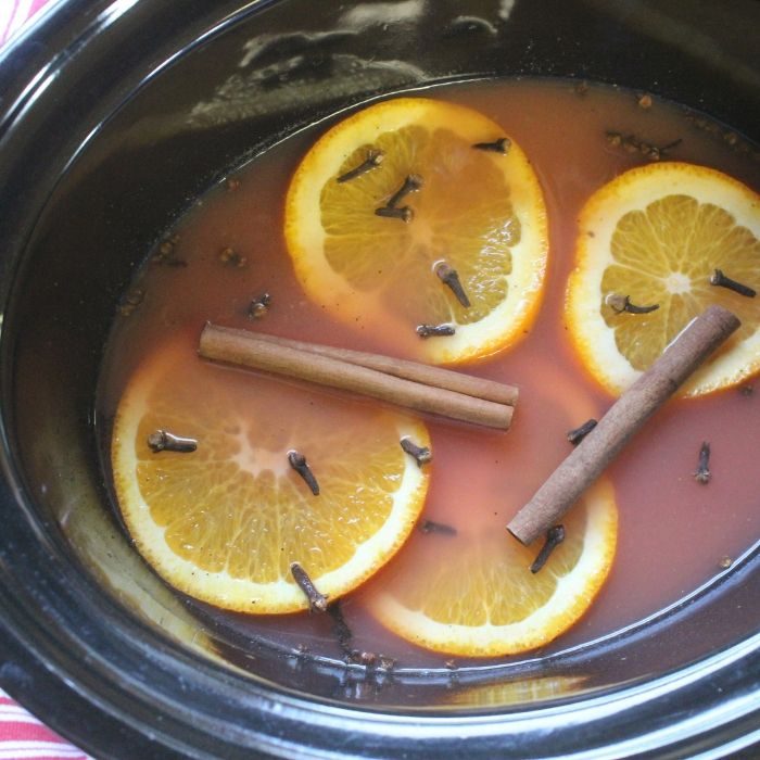 Delicious Wassail Made in crockpot