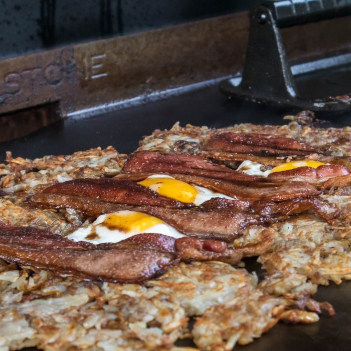 Blackstone Loaded Hashbrowns with Bacon and Eggs