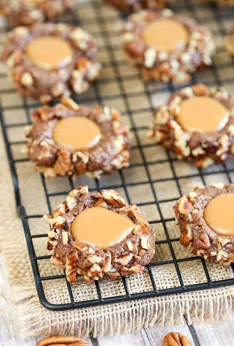 78+ Of The Christmas Desserts To Make This Season