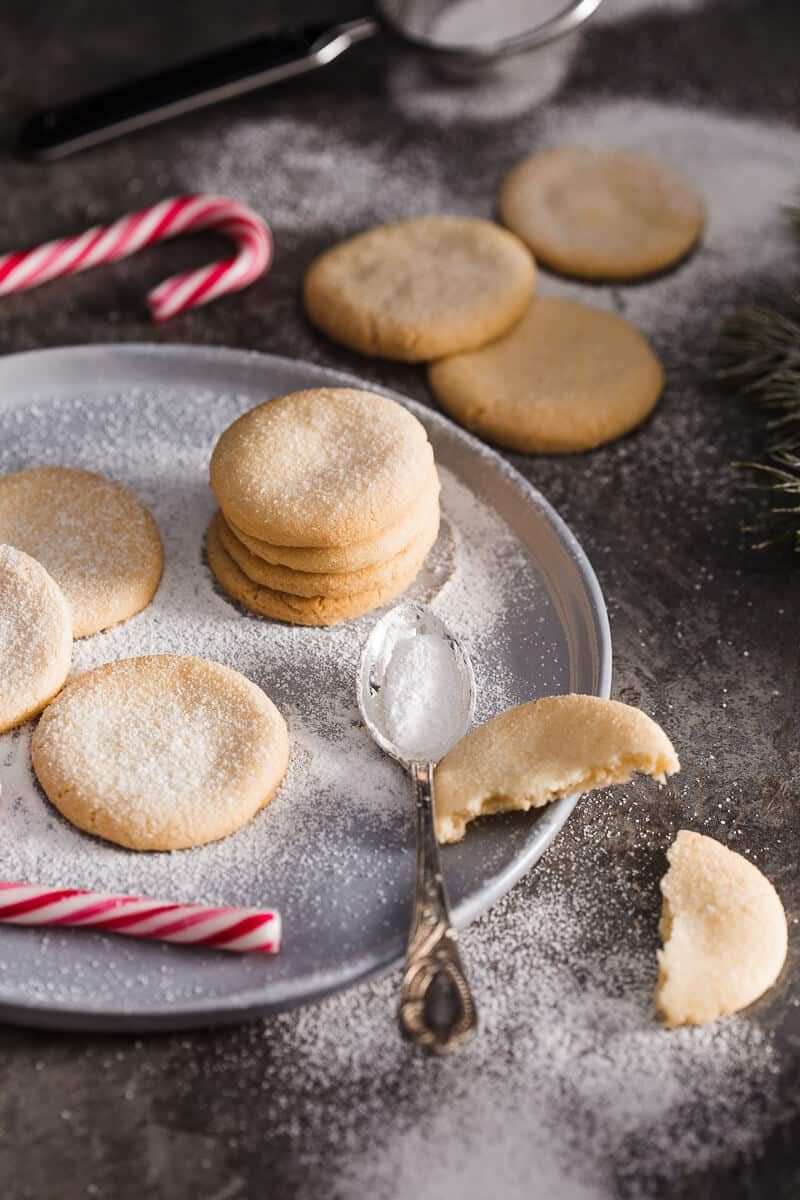 78+ Of The Christmas Desserts To Make This Season
