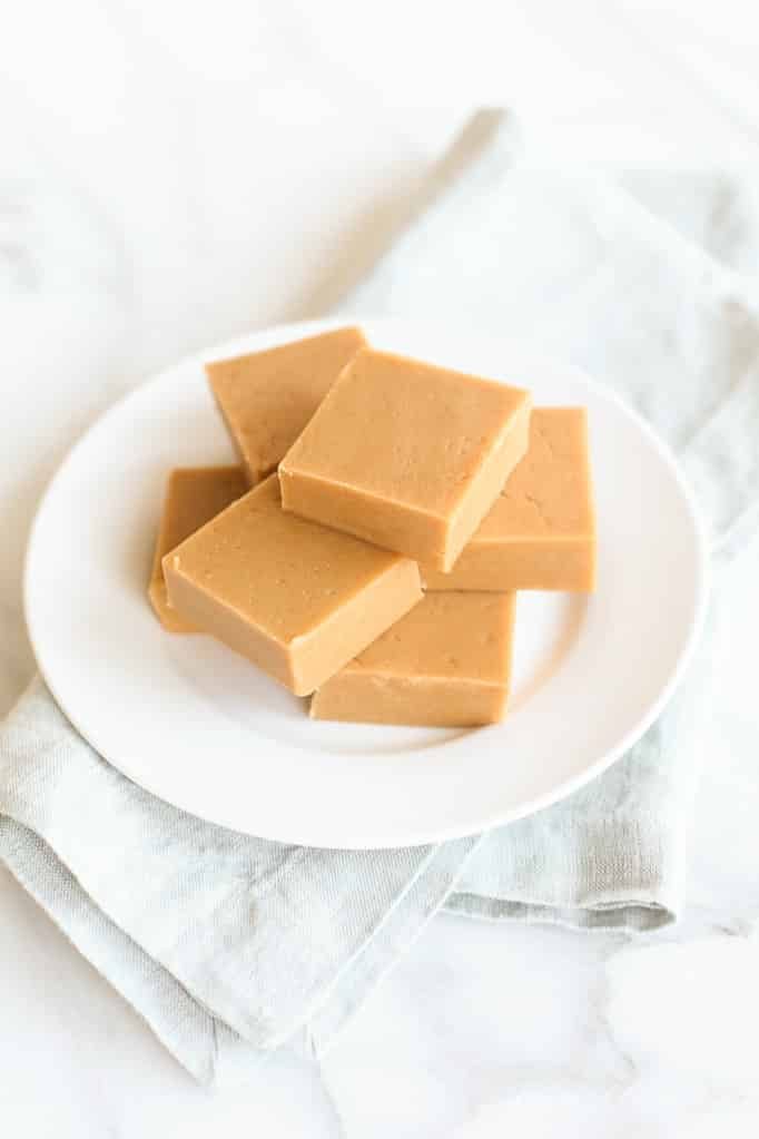 78+ Of The Christmas Desserts To Make This Season