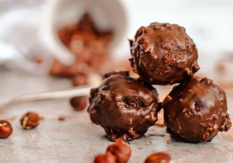 78+ Of The Christmas Desserts To Make This Season