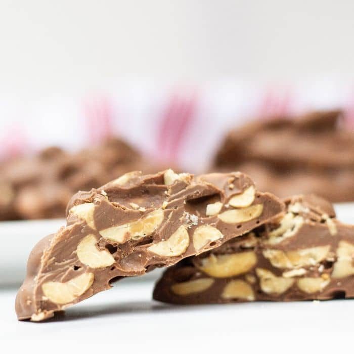 78+ Of The Christmas Desserts To Make This Season