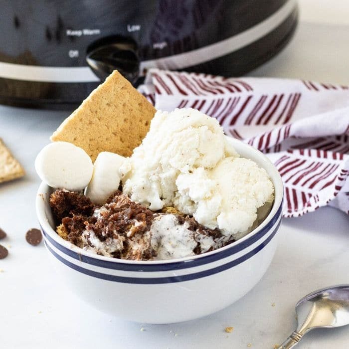Crockpot S’mores Cake