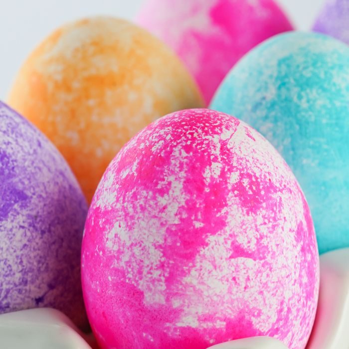 Dye Eggs with Rice for Easter