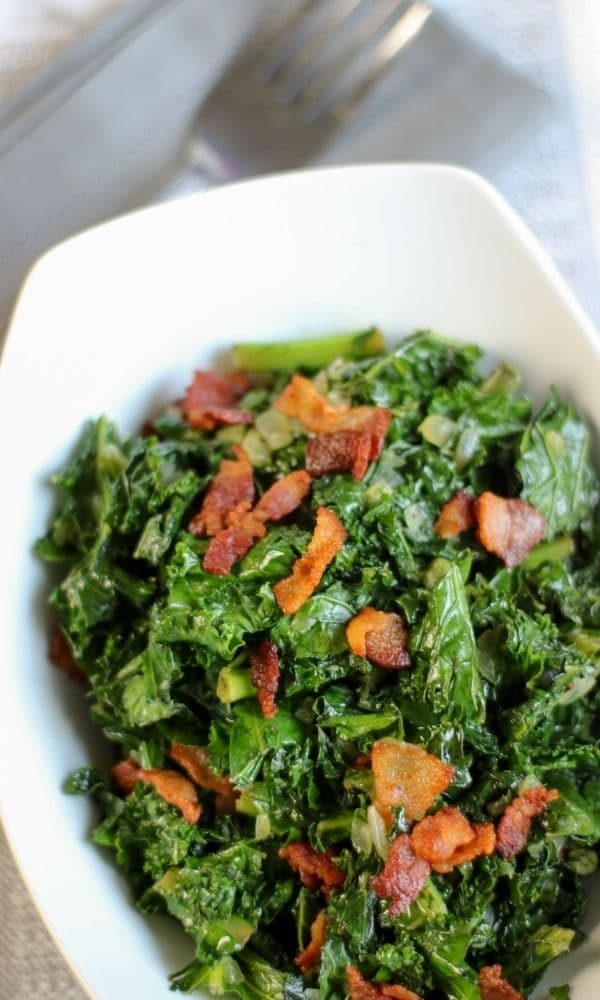 garlic kale in a bowl