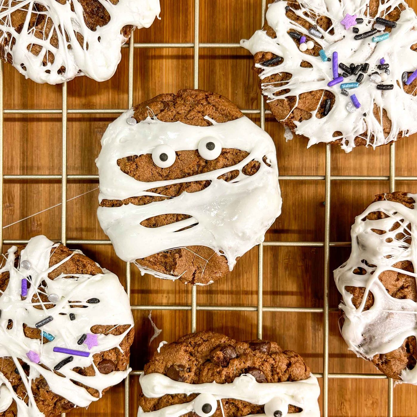 22 Spooktacular Halloween Cookies