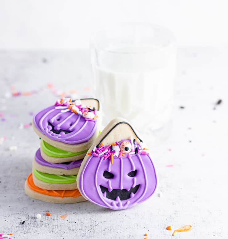 22 Spooktacular Halloween Cookies