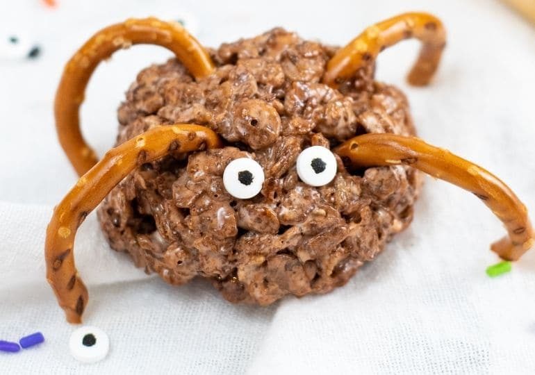 Halloween Rice Krispies Treat Spiders