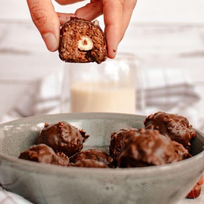 Protein Hazelnut Chocolate Balls – Ferrero Rocher Balls