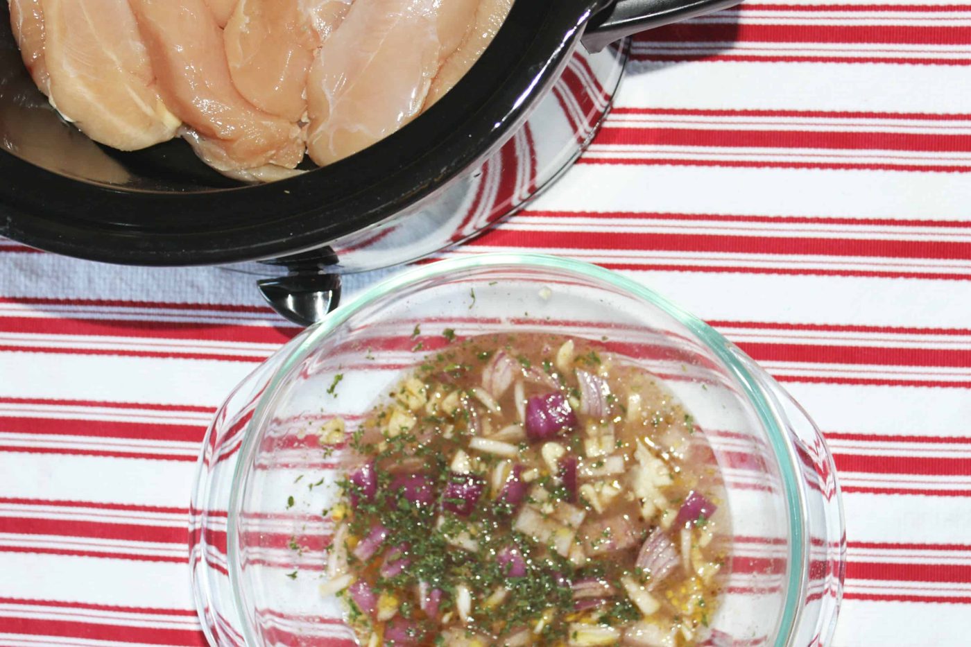 Slow Cooker Greek Chicken Gyros 