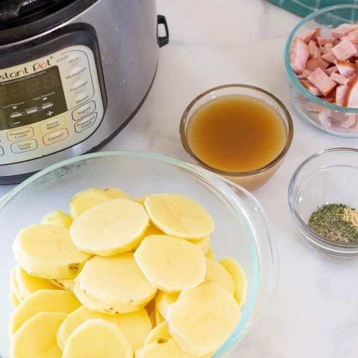 ingredients for au gratin potatoes in pressure cooker