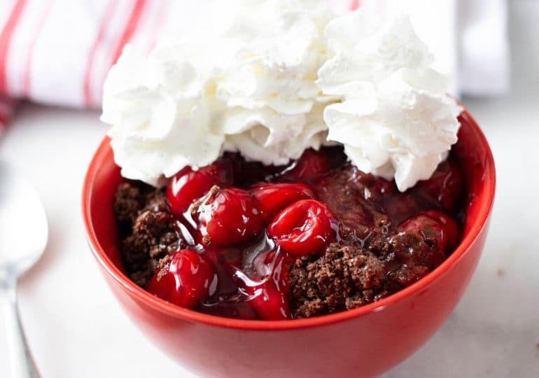 20+ Instant Pot Valentine’s Day Desserts
