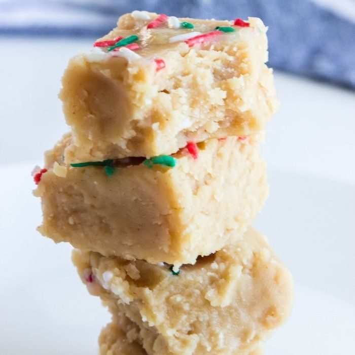 4 Ingredient Microwave Peanut Butter Fudge