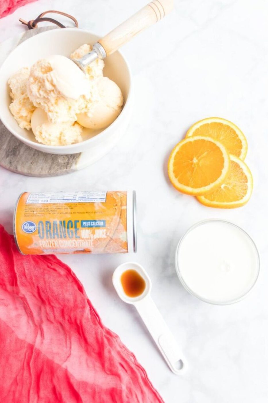 ingredients to make an orange juilius