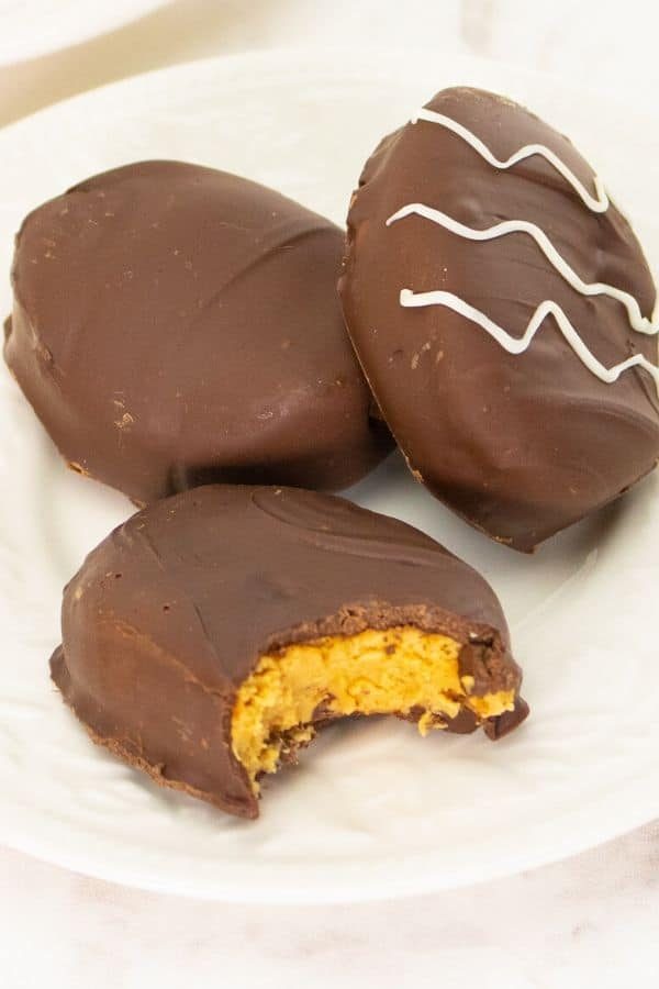 Peanut Butter Eggs – Reese’s Eggs Copycat