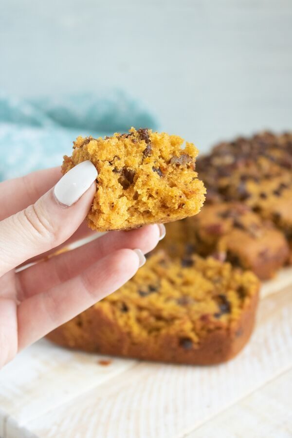 Tender And Delicious Pumpkin Chocolate Chip Bread