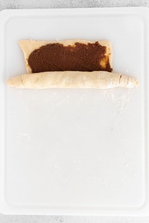 rolling up crescent roll
