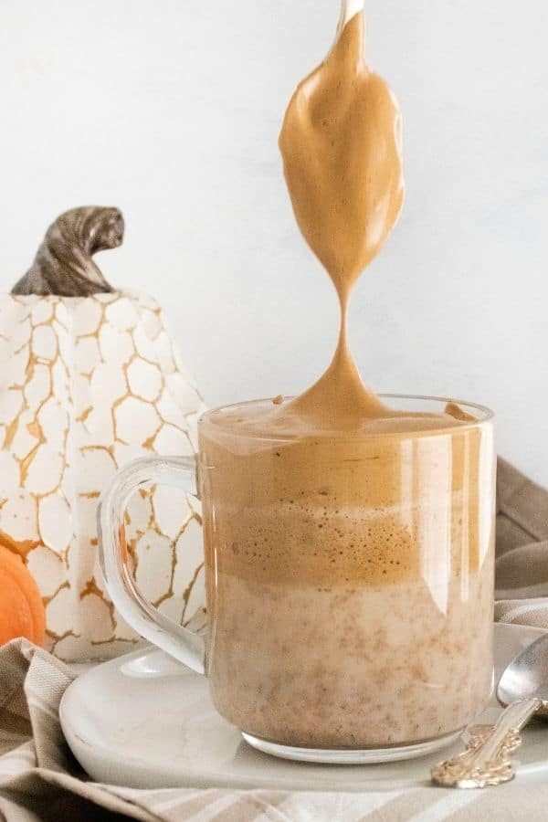 Pumpkin Spice Whipped Coffee – Dalgona Coffee
