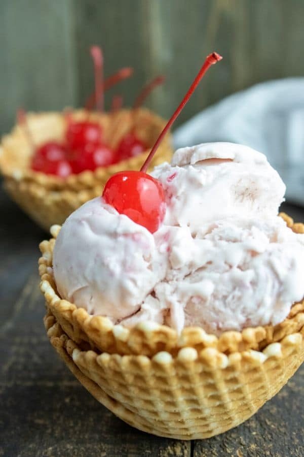 No Churn Raspberry Cheesecake Ice Cream