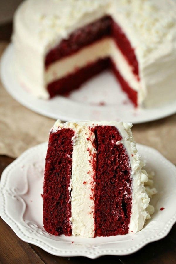 15+ Red Velvet Desserts & Drinks