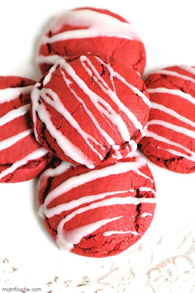 15+ Red Velvet Desserts & Drinks