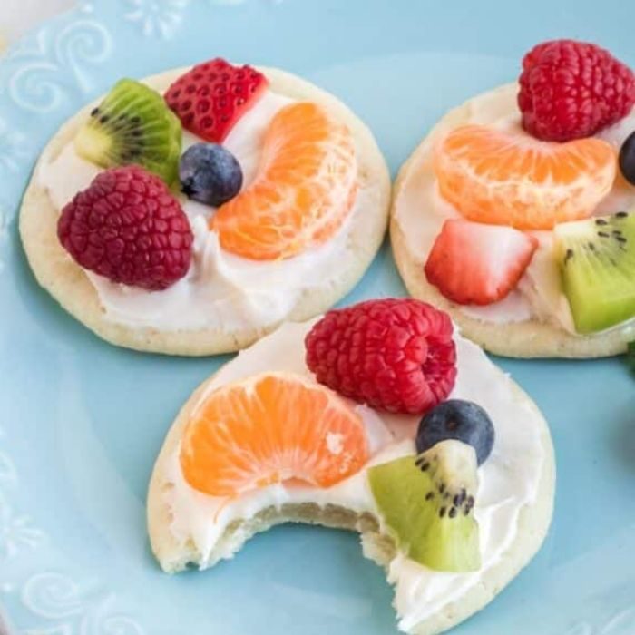 Sugar Cookie Fruit Pizza