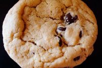 Aunt Alecia’s Legendary Chocolate Chip Cookies