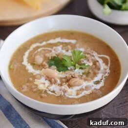 Roasted Garlic and White Bean Chili